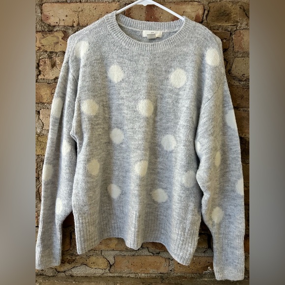 H&M Spot Sweater - Picture 1 of 4